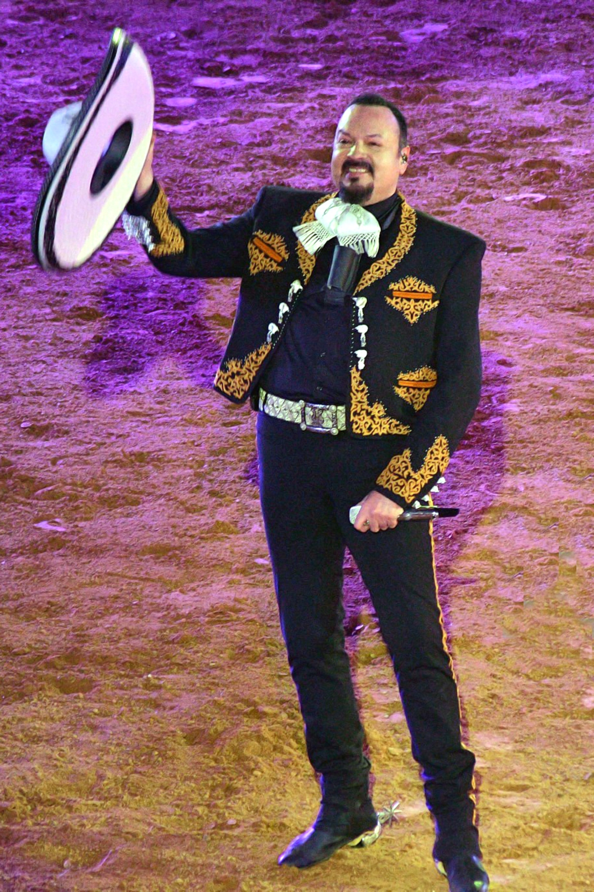 Pepe Aguilar, corrido, música