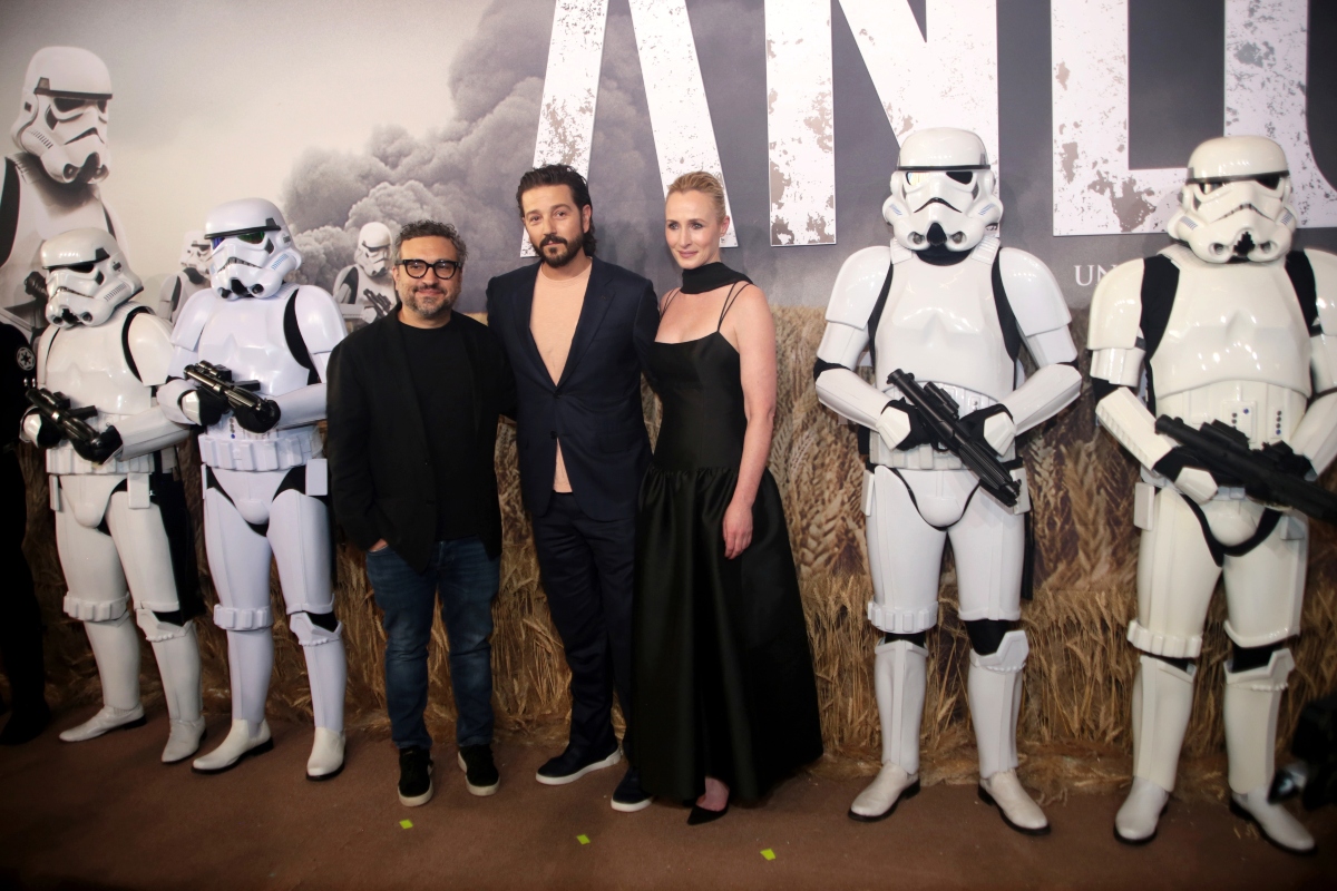 Diego Luna, famosos, entretenimiento