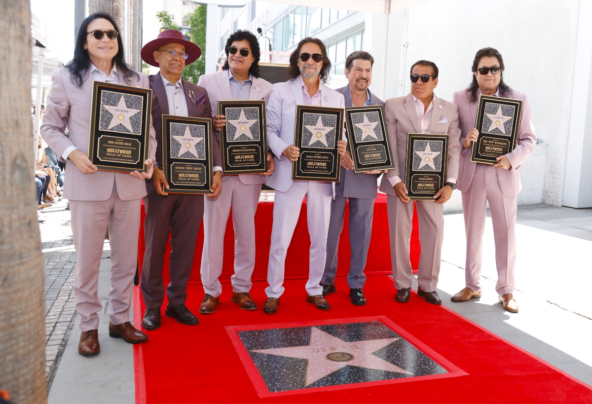 Los Bukis reciben su estrella en el Paseo de la Fama de Hollywood y dan un emotivo discurso