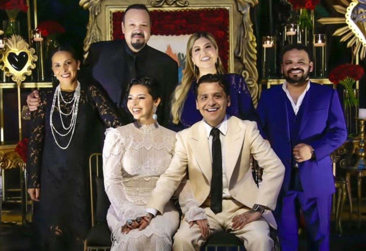 Pepe Aguilar dice cómo celebrarán Ángela Aguilar y Christian Nodal su primer año de casados