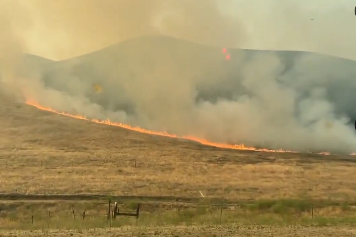 Incendio Madre Fire se espera que se vuelva más intenso