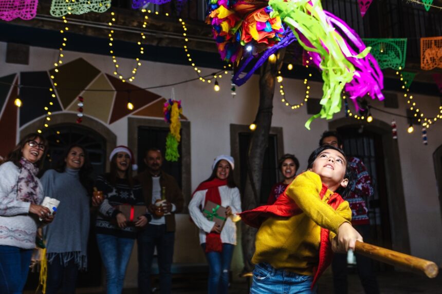 Hispanic Christmas traditions in the USA, posadas mexicanas for children, posadas mexicanas, posadas, Holidays, QuéOnnda