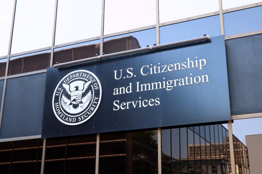 visas, Illegal tariff, H-1B visas, H-1B visas, Trump, Immigration, QuéOnnda
