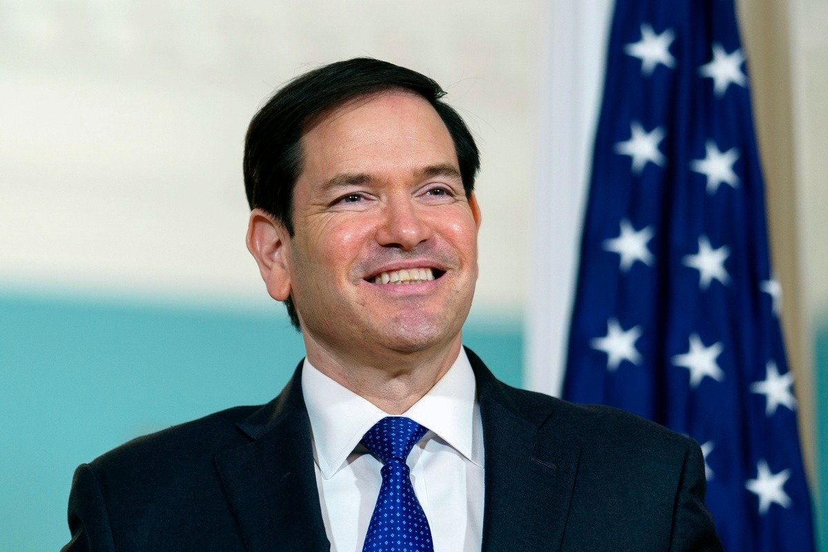 El secretario de Estado, Marco Rubio, se viste de luto tras muerte de Miguel Uribe Turbay