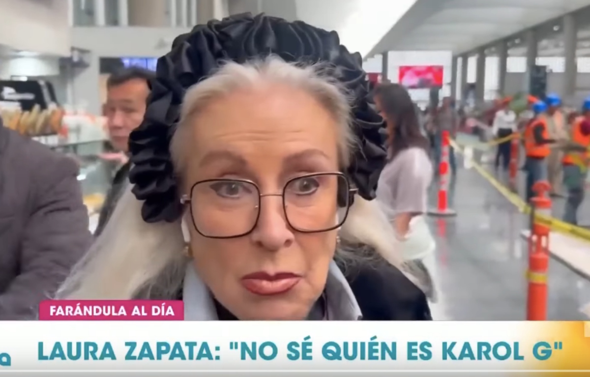 Laura Zapata, Karol G, música