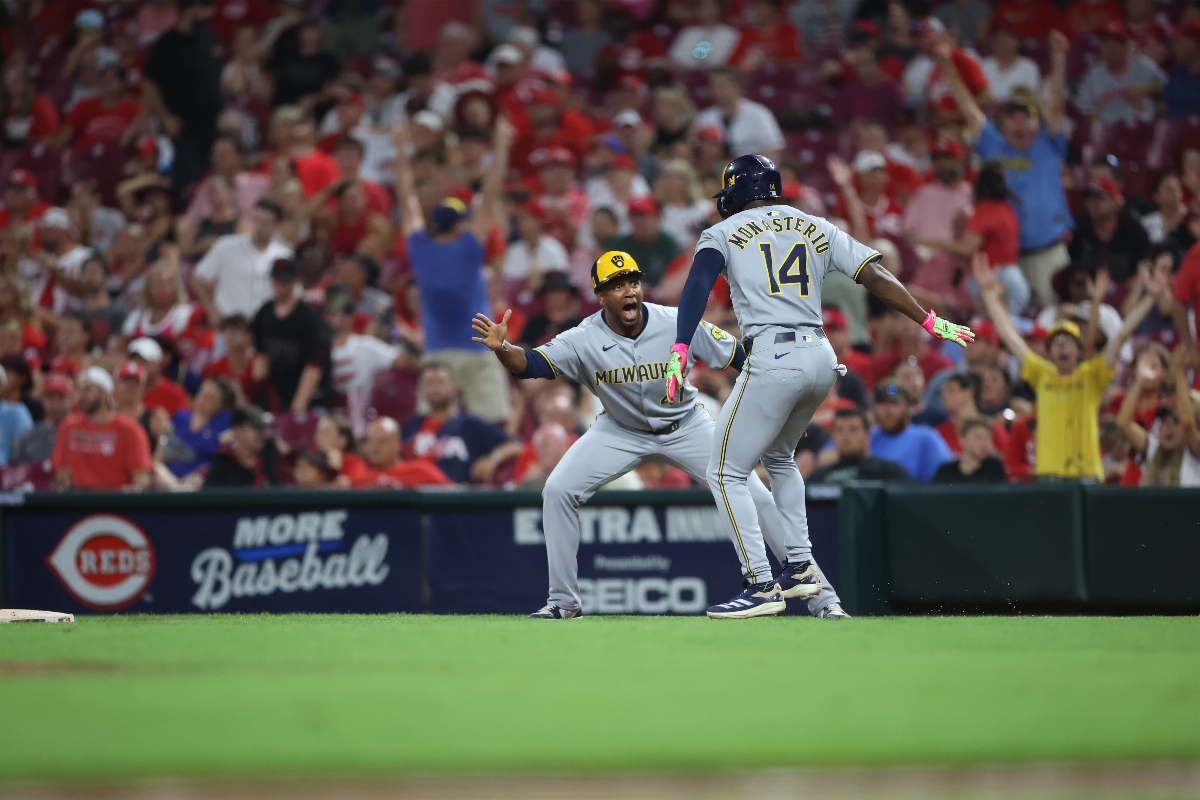 “¡Cerveceros imparables! Logran 14 victorias seguidas en Grandes Ligas