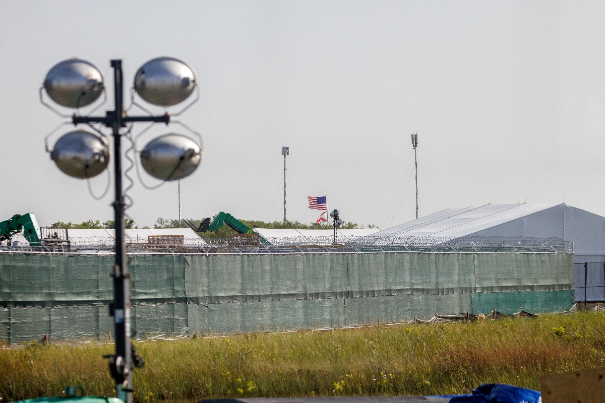 DHS rechaza huelga de hambre en Alligator Alcatraz