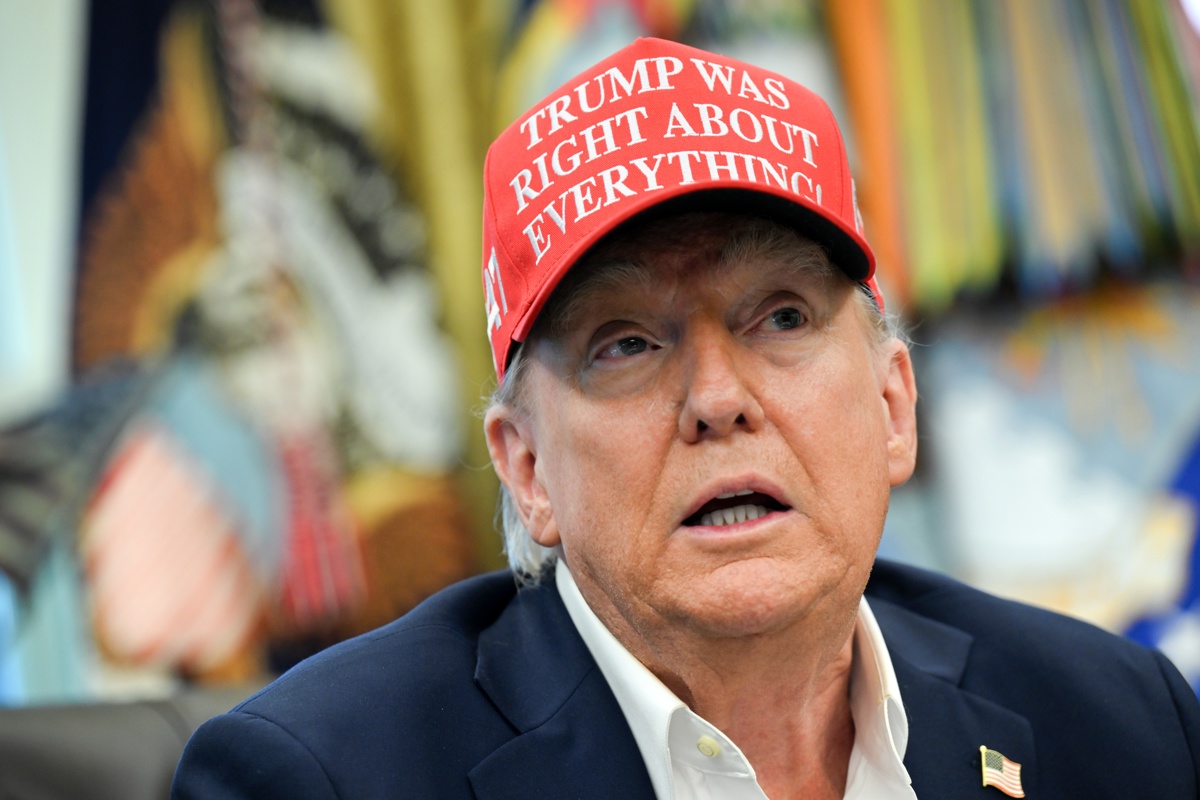 Trump anuncia aranceles a los muebles importados y apunta a México como principal proveedor