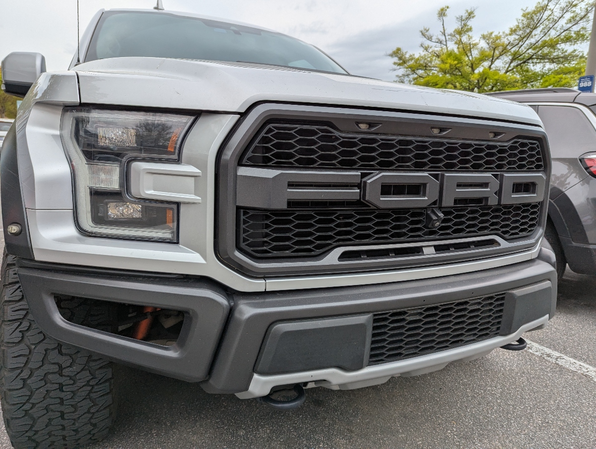 Ford retira más de 354 mil autos en EE.UU. por falla en el tablero