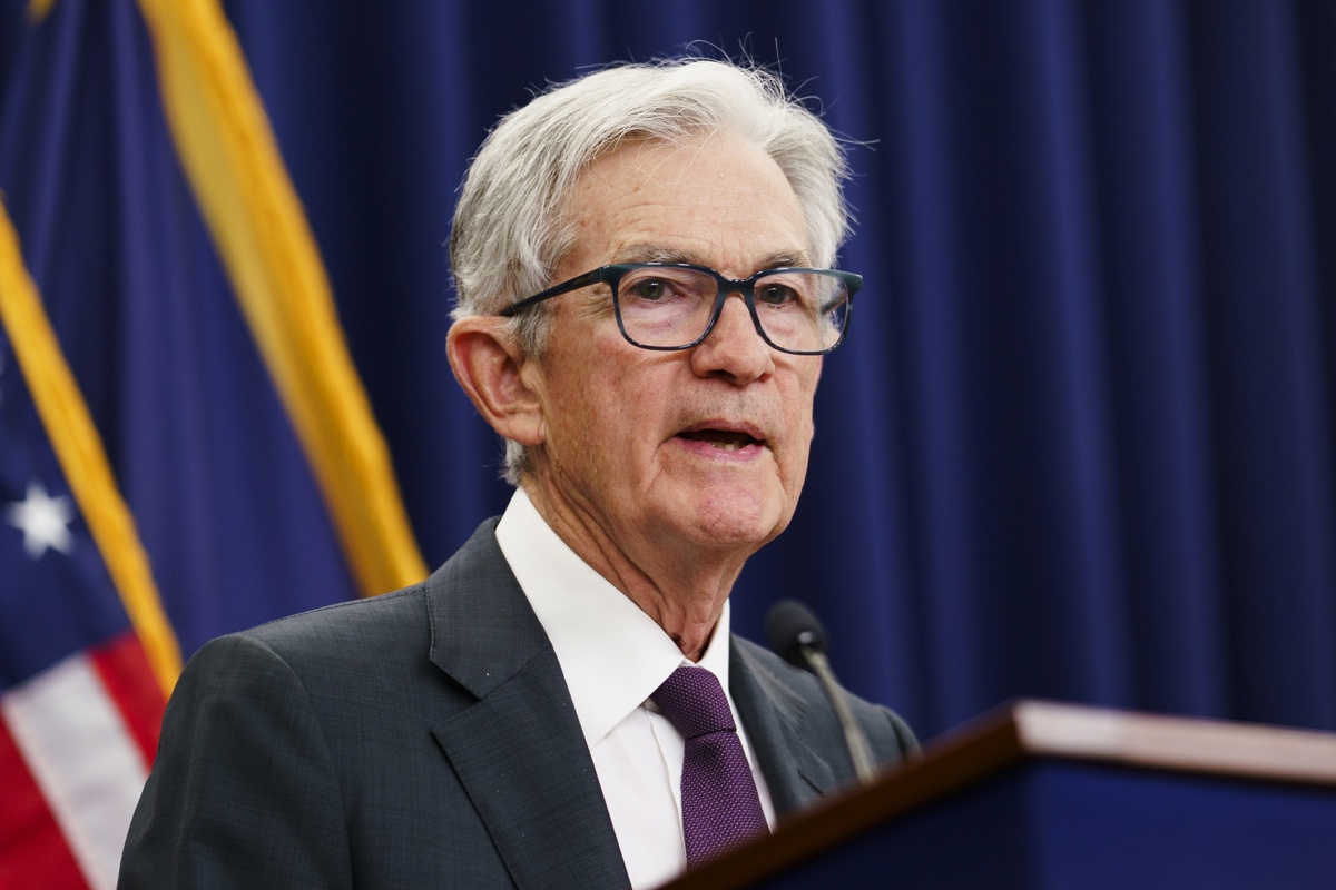 Powell abre la puerta a recorte de tasas de interés