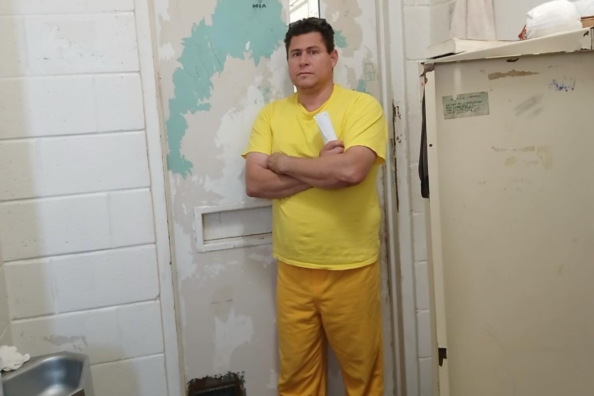 ACLU presenta habeas corpus para liberar al periodista salvadoreño Mario Guevara en EE.UU.
