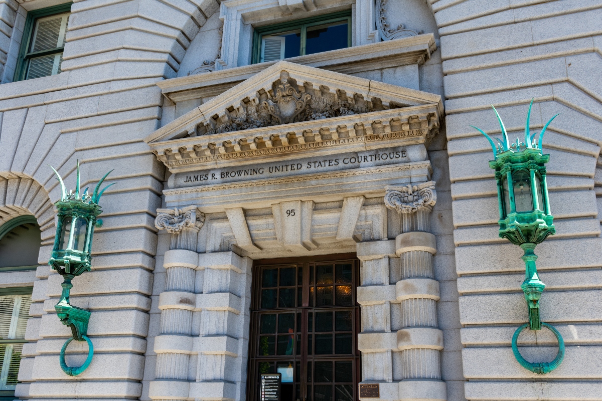 Apelaciones mantiene freno a redadas de ICE en el sur de California