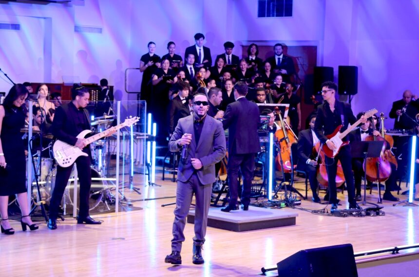 Yandel, música