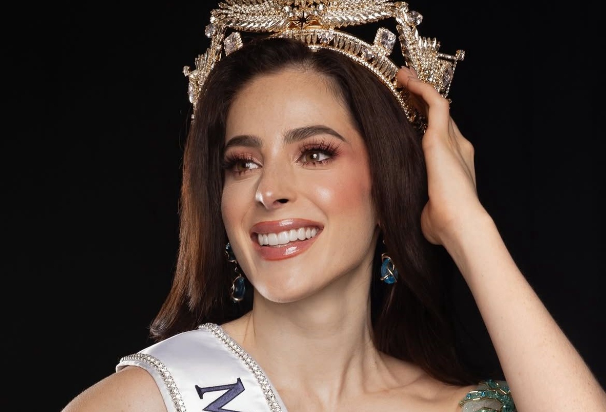 Fátima Bosch, de Tabasco, se corona como la Miss Universo México