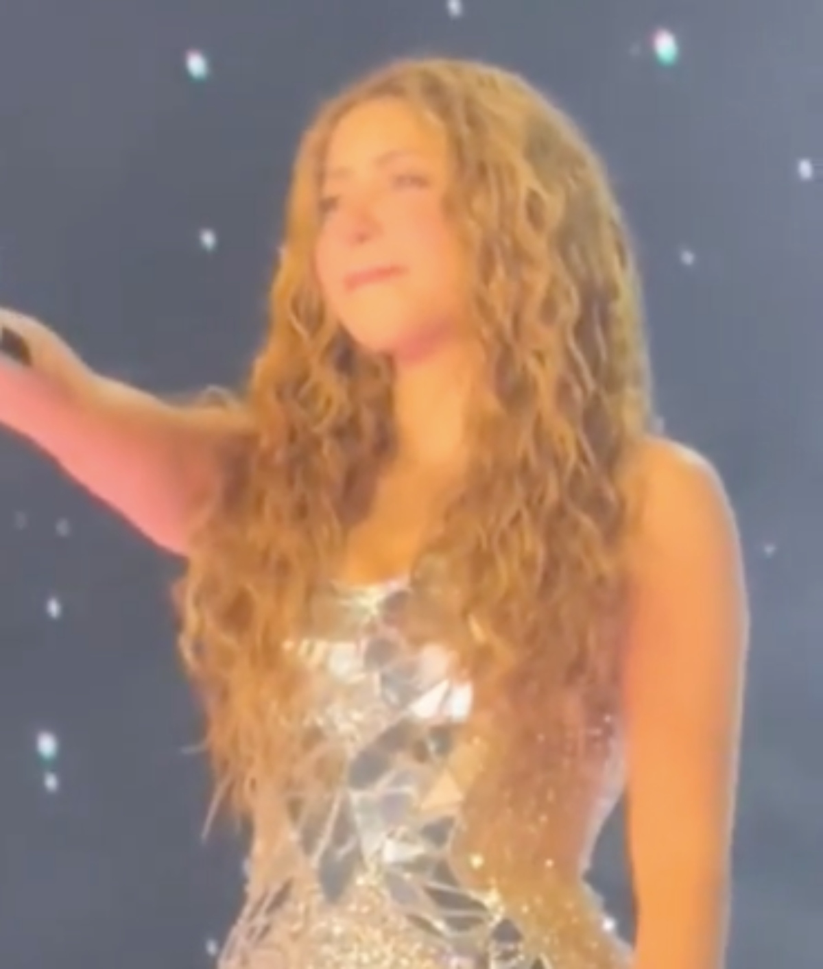 Shakira, Piqué, Última