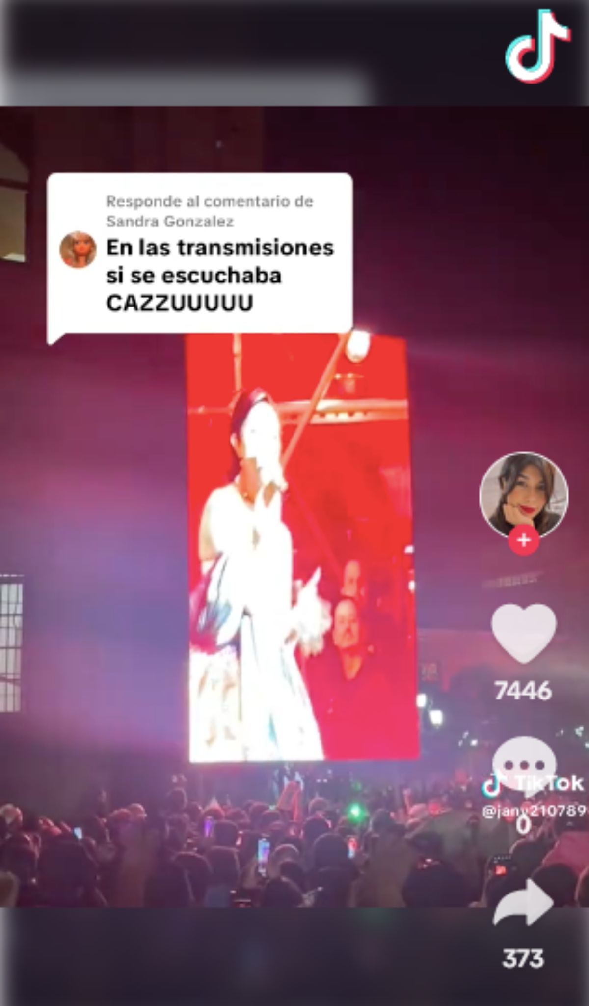 Ángela Aguilar, Cazzu