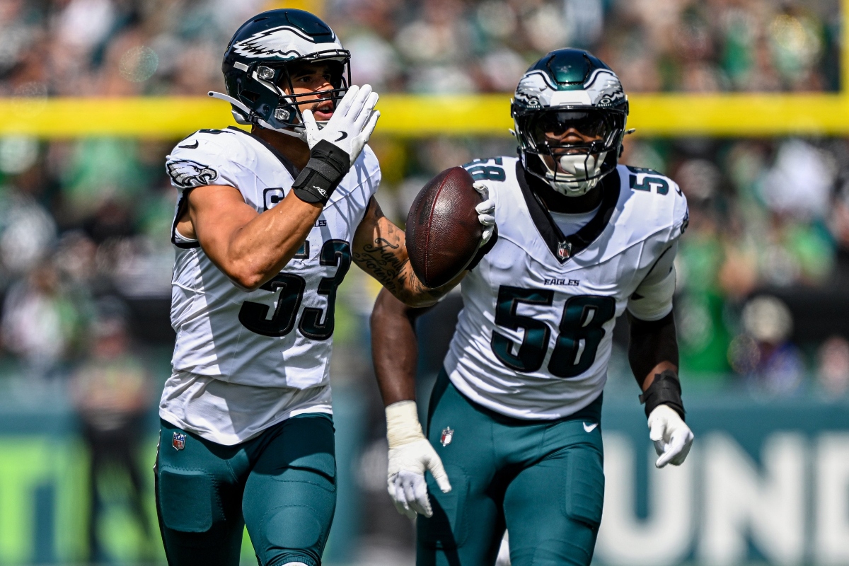 Hurts lidera épica remontada y los Eagles siguen invictos
