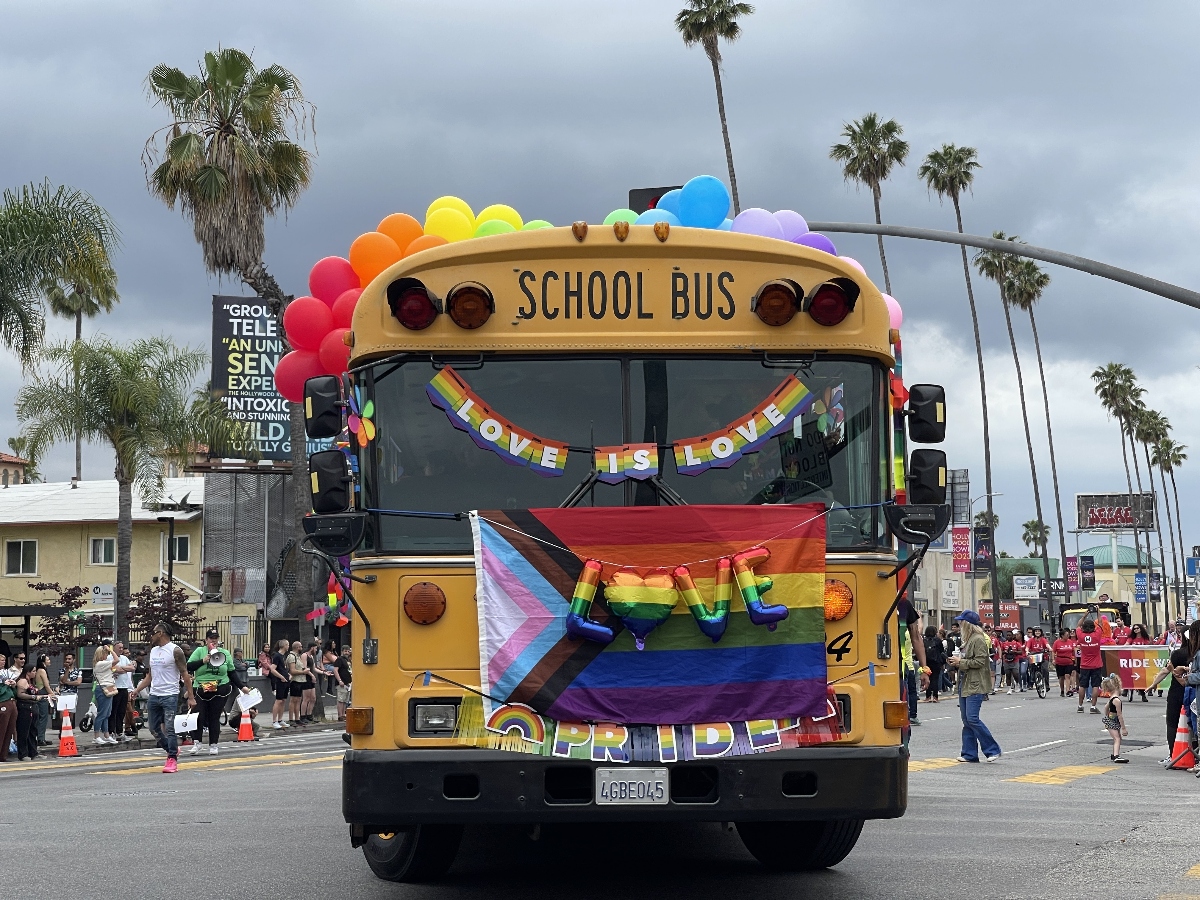 Escuelas de California bajo amenaza: Trump advierte con cortar fondos por políticas trans