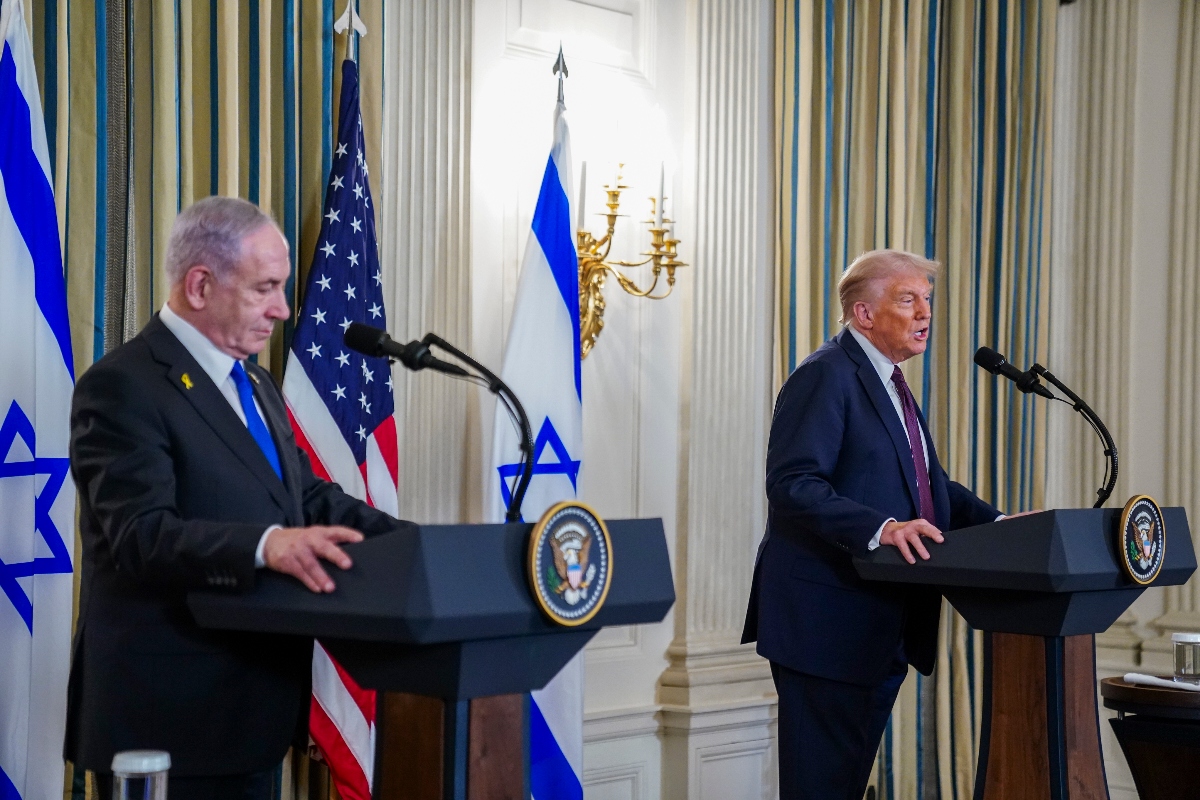 EE.UU. propone plan para Gaza: alto al fuego, rehenes libres y junta liderada por Trump