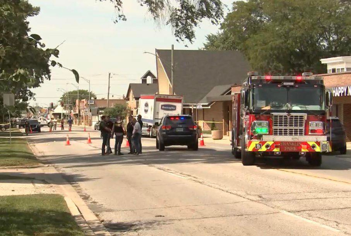 Agente de ICE mata a tiros a inmigrante que se resistió al arresto en Chicago