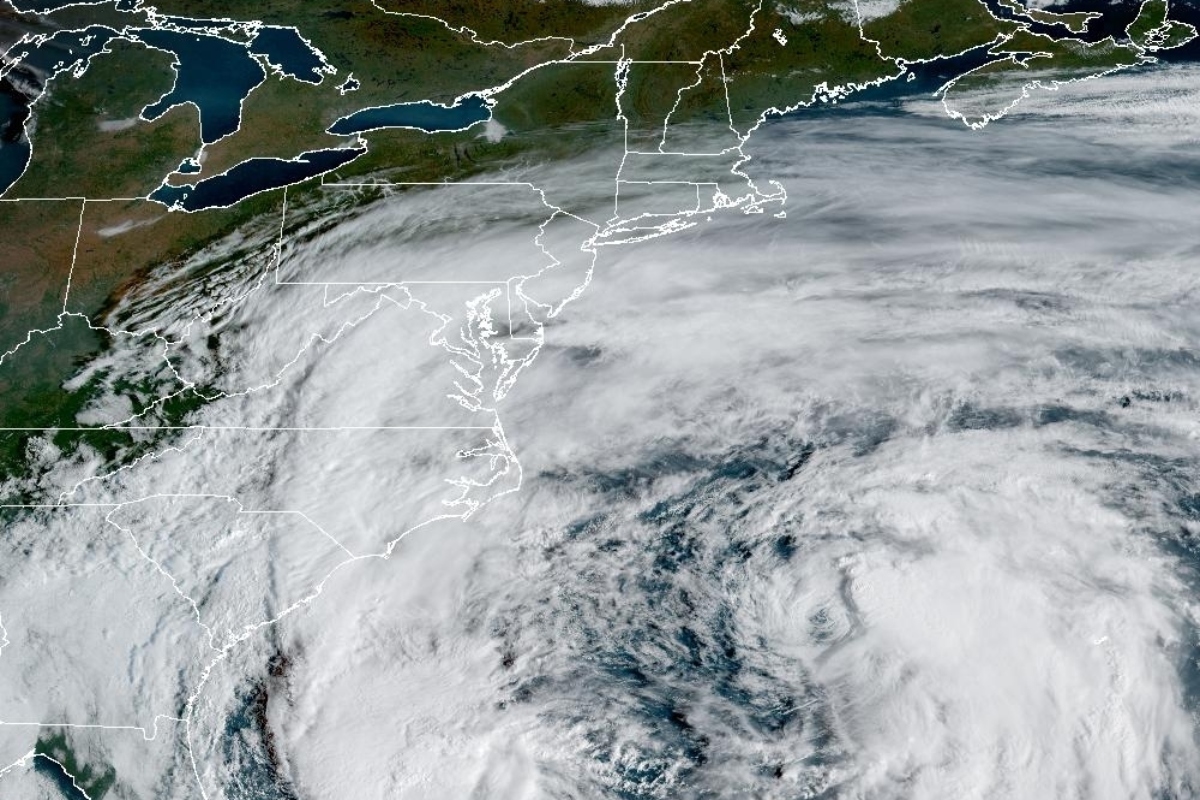 Huracán Imelda amenaza Carolina del Norte con intensas lluvias e inundaciones