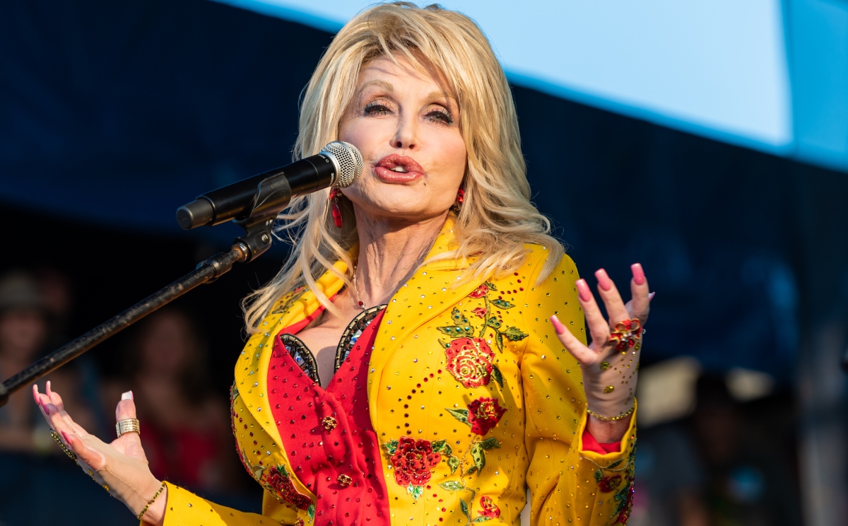 Dolly Parton toma decisión de sus conciertos en Las Vegas por problemas de salud