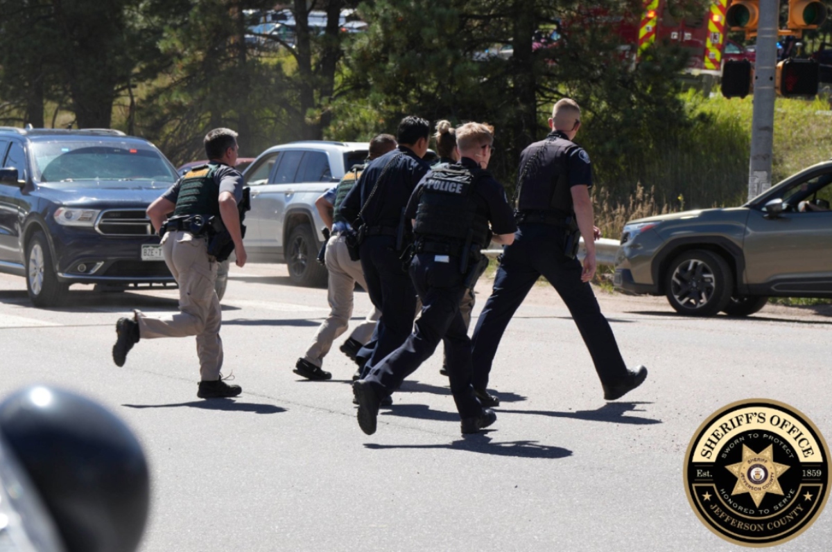 Horror en Denver: tiroteo escolar deja tres adolescentes heridos, entre ellos el atacante