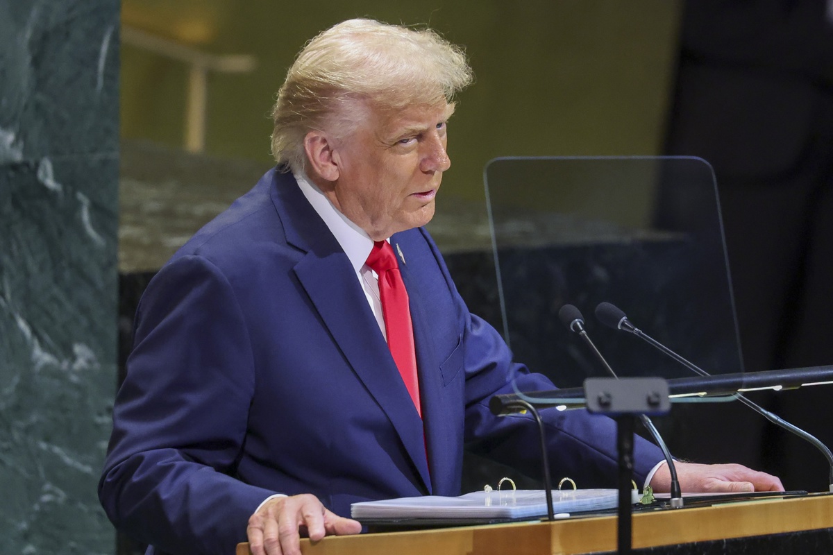 Trump impondrá aranceles del 100% a los medicamentos importados a partir de octubre