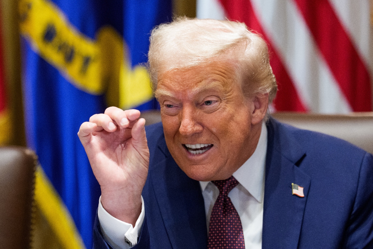 Trump quiere hacer más difícil el examen para obtener la ciudadanía en EE.UU.: así afectaría a miles de inmigrantes