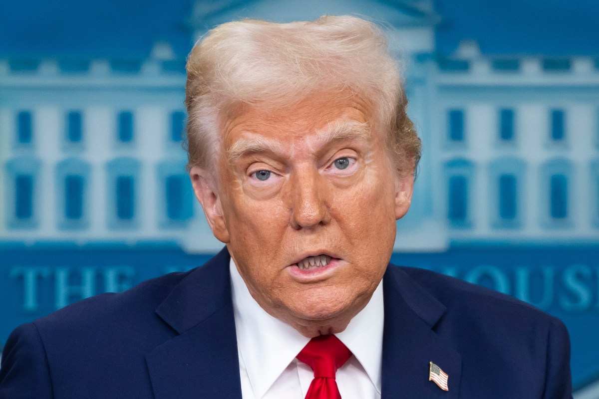 Trump anuncia que revocará visados a quienes celebren el asesinato de Charlie Kirk
