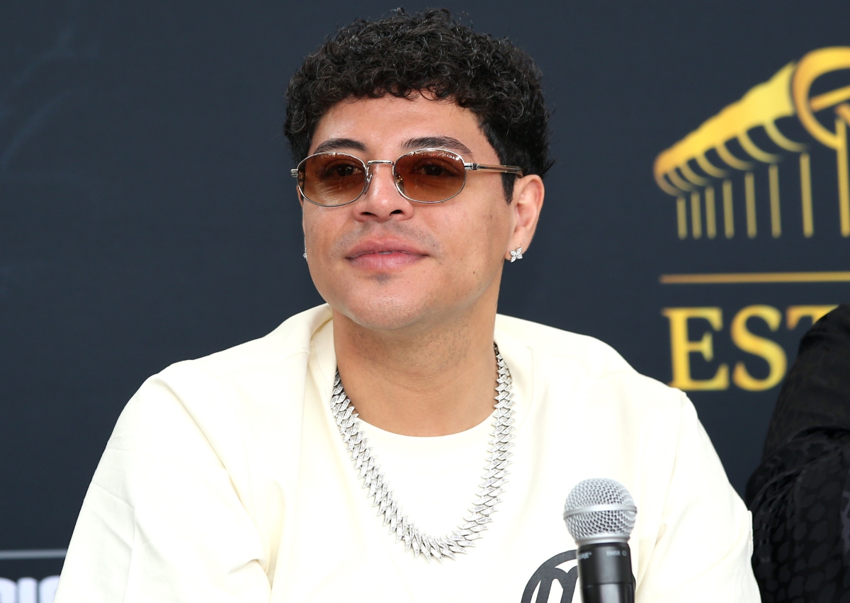 Eduin Caz de Grupo Firme es hospitalizado y ahora dicen lo que pasa con su salud