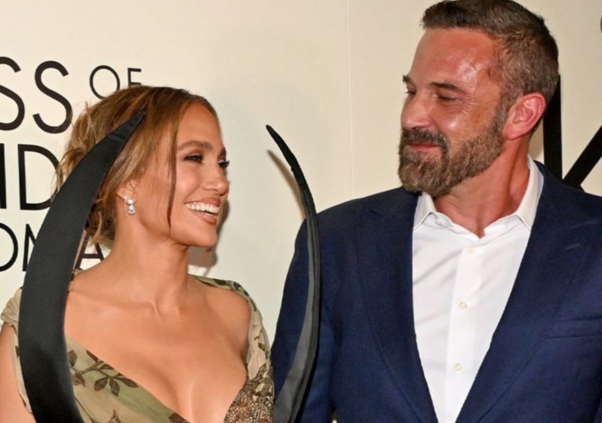 Jennifer López y Ben Affleck aparecen juntos en premiere de película y sorprenden a todos