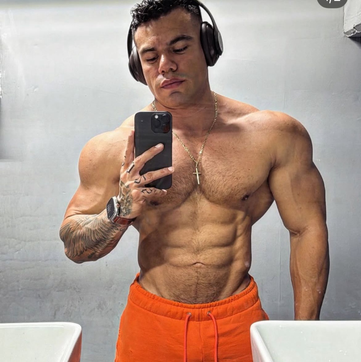 Jorge Corona, Influencer