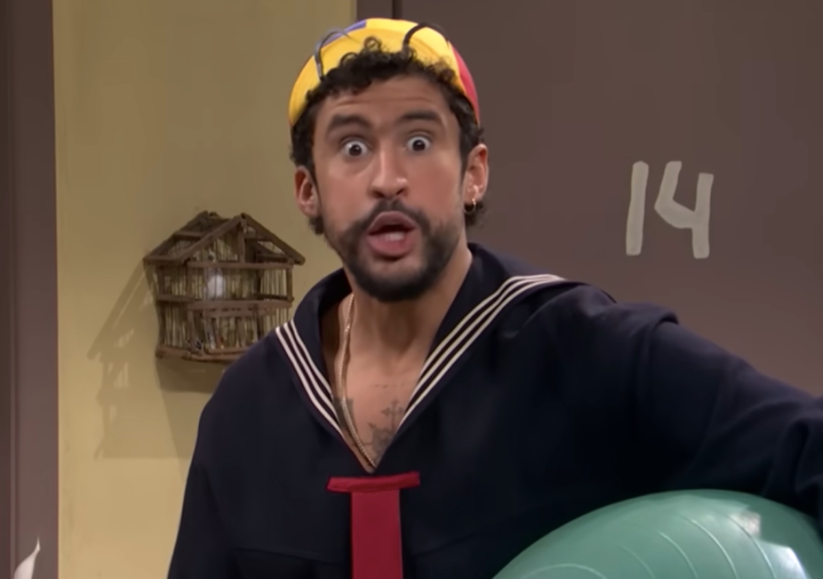 Bad Bunny se convierte en ‘Quico’ haciendo homenaje a ‘El Chavo del 8’