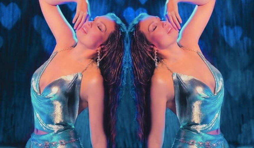 Thalía, canción