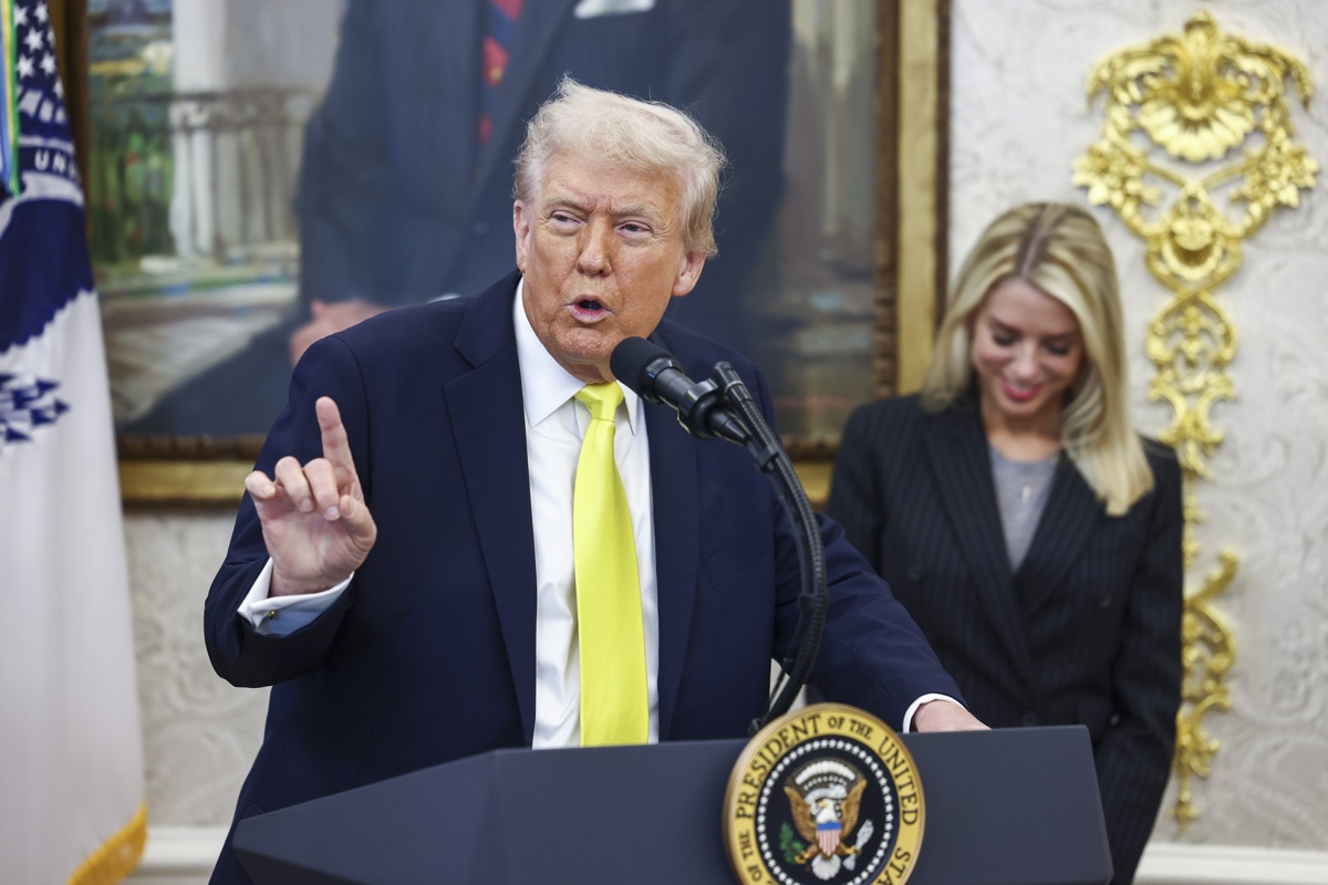 Trump sugiere desplegar fuerzas federales en San Francisco
