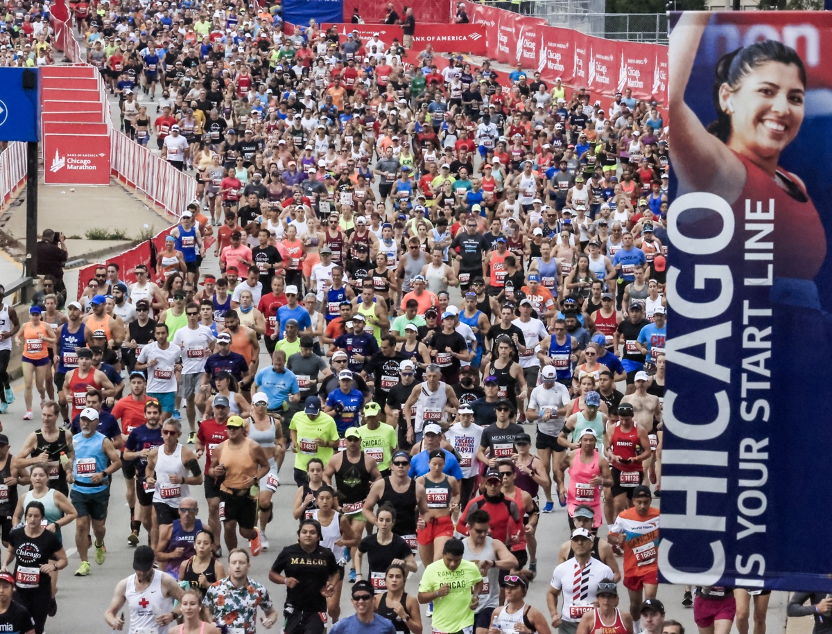Jacob Kiplimo destrona a John Korir en el Maratón de Chicago