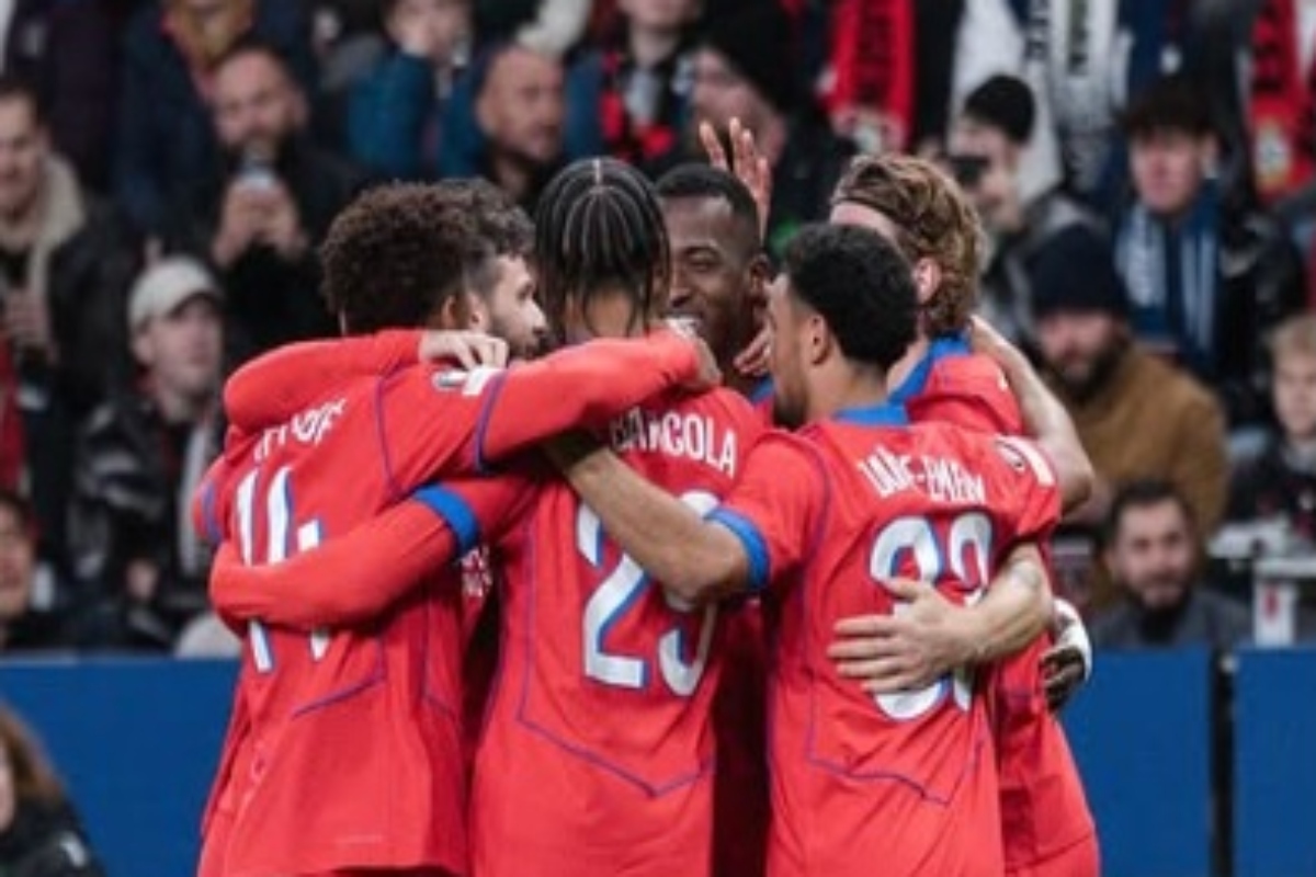 Paris Saint Germain arrasa 7-2 al Bayer Leverkusen en la Champions
