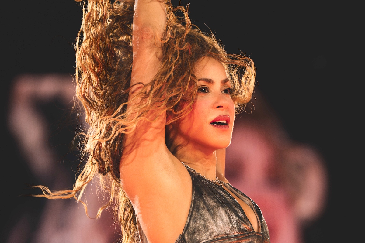 Shakira revive sus hits: ‘Pies Descalzos’ y ‘Oral Fixation’ vuelven con fuerza