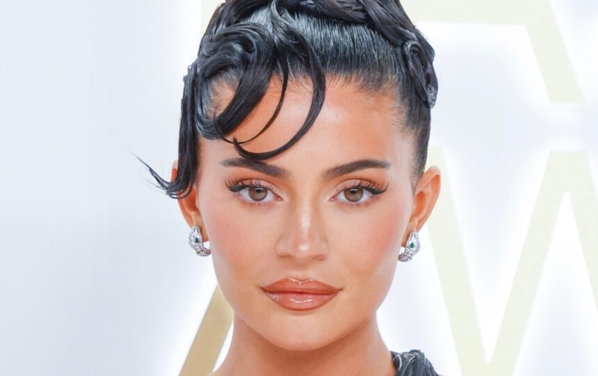 Kylie Jenner, música