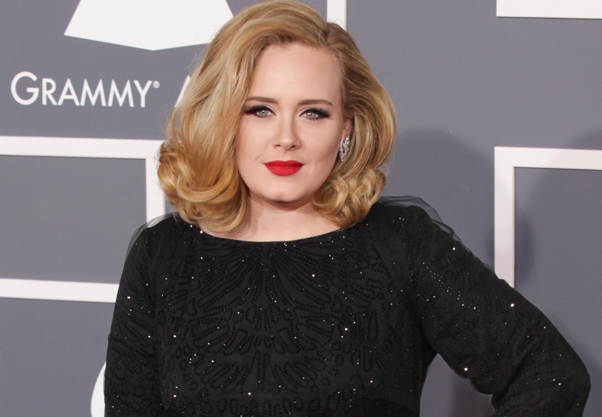 ¿Un engaño? Revelan supuesta canción de Adele cantando al fallecido Charlie Kirk