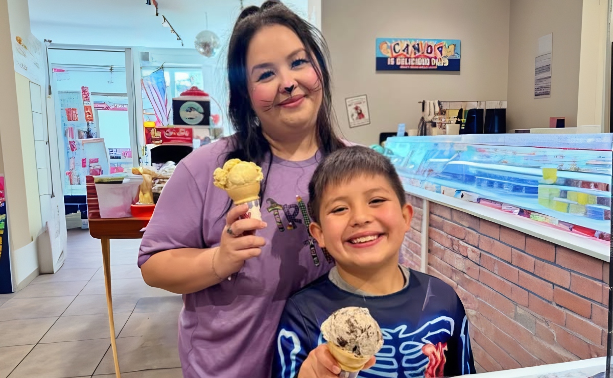 Madre hispana de Texas mata a su hijo de 8 años y luego se quita la vida
