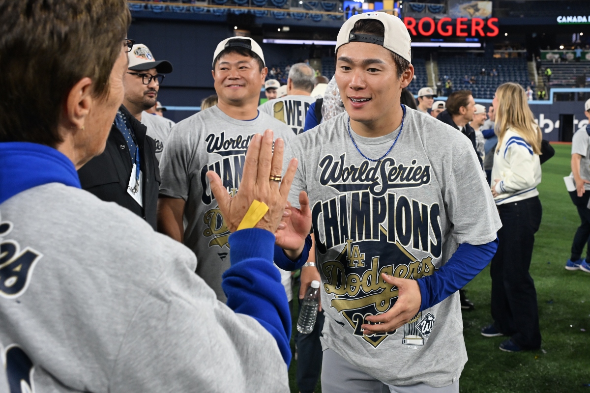 Los Dodgers celebran bicampeonato con desfile multitudinario en Los Ángeles