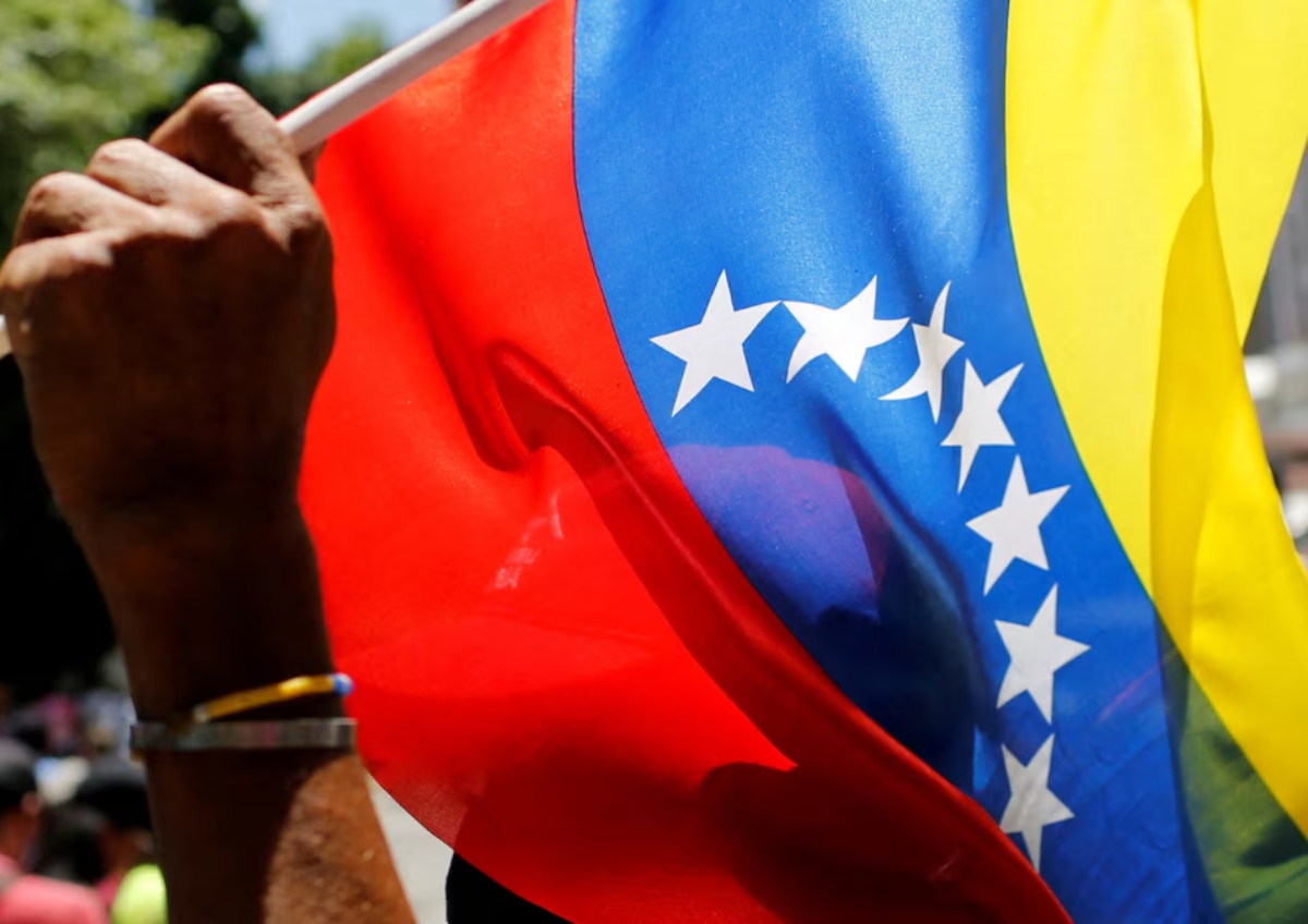 Fin del TPS para venezolanos: qué hacer para no ser deportado