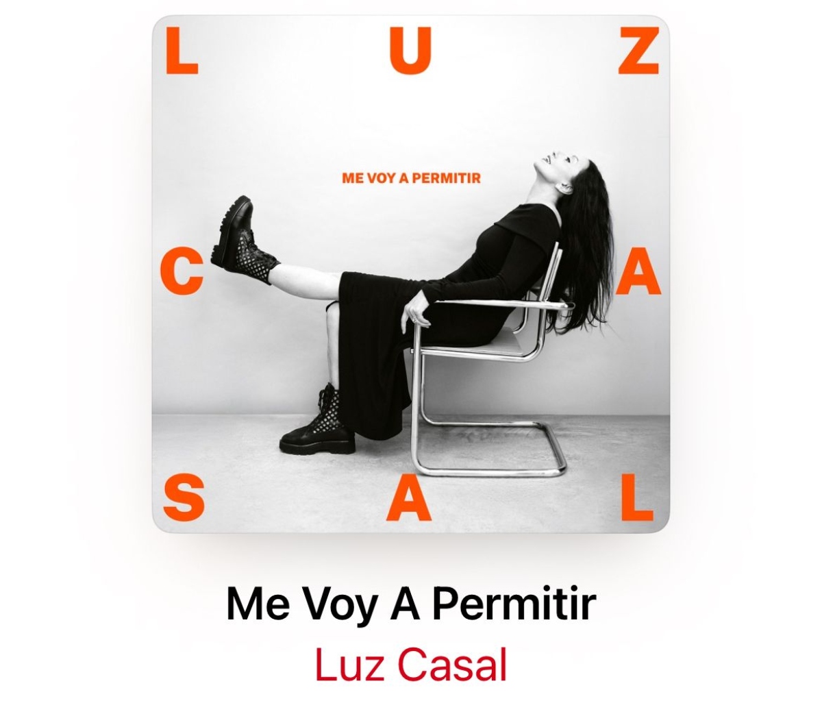 Luz Casal, música