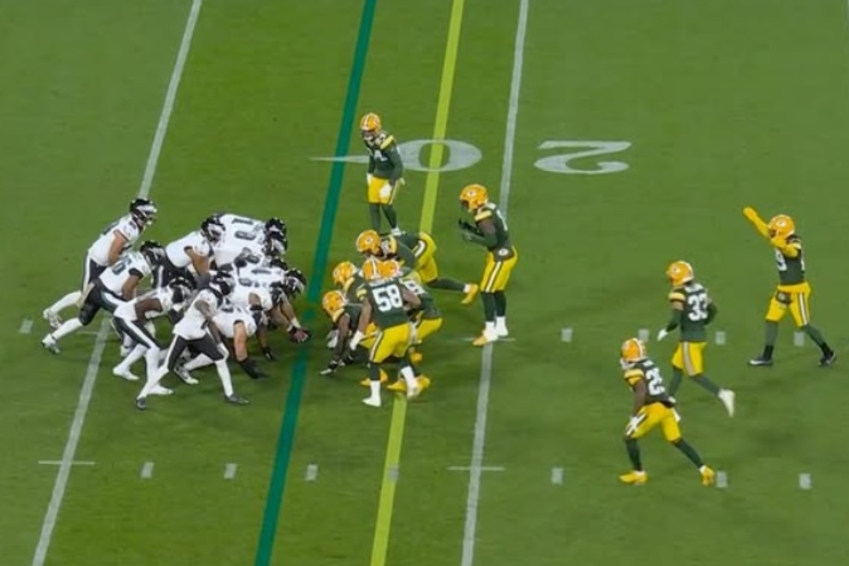 Filadelfia vence a Green Bay en juego clave