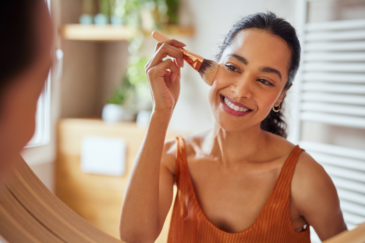 Maquillaje de día y de noche: Consejos para resaltar la belleza latina