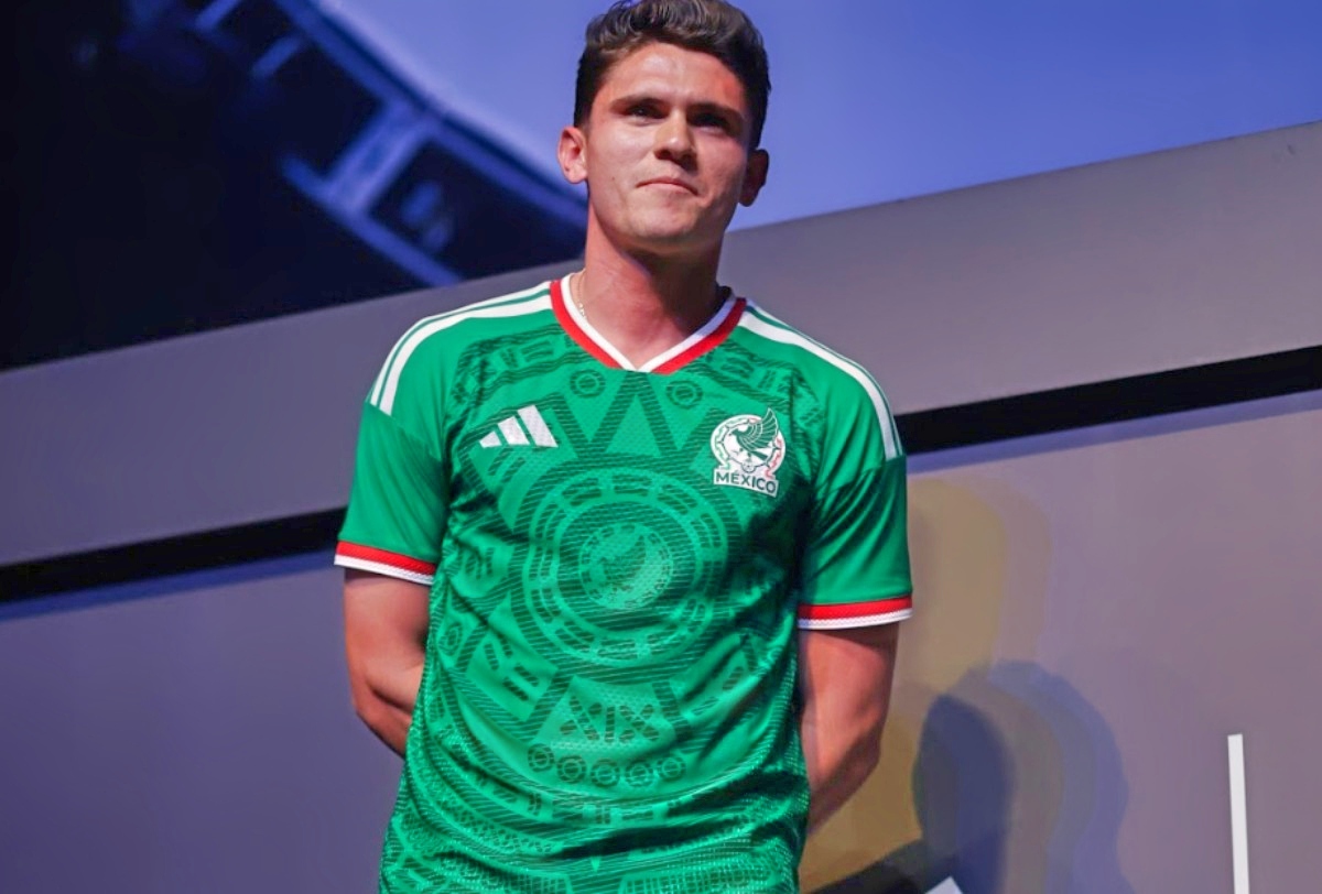 Así luce la nueva playera del Tri