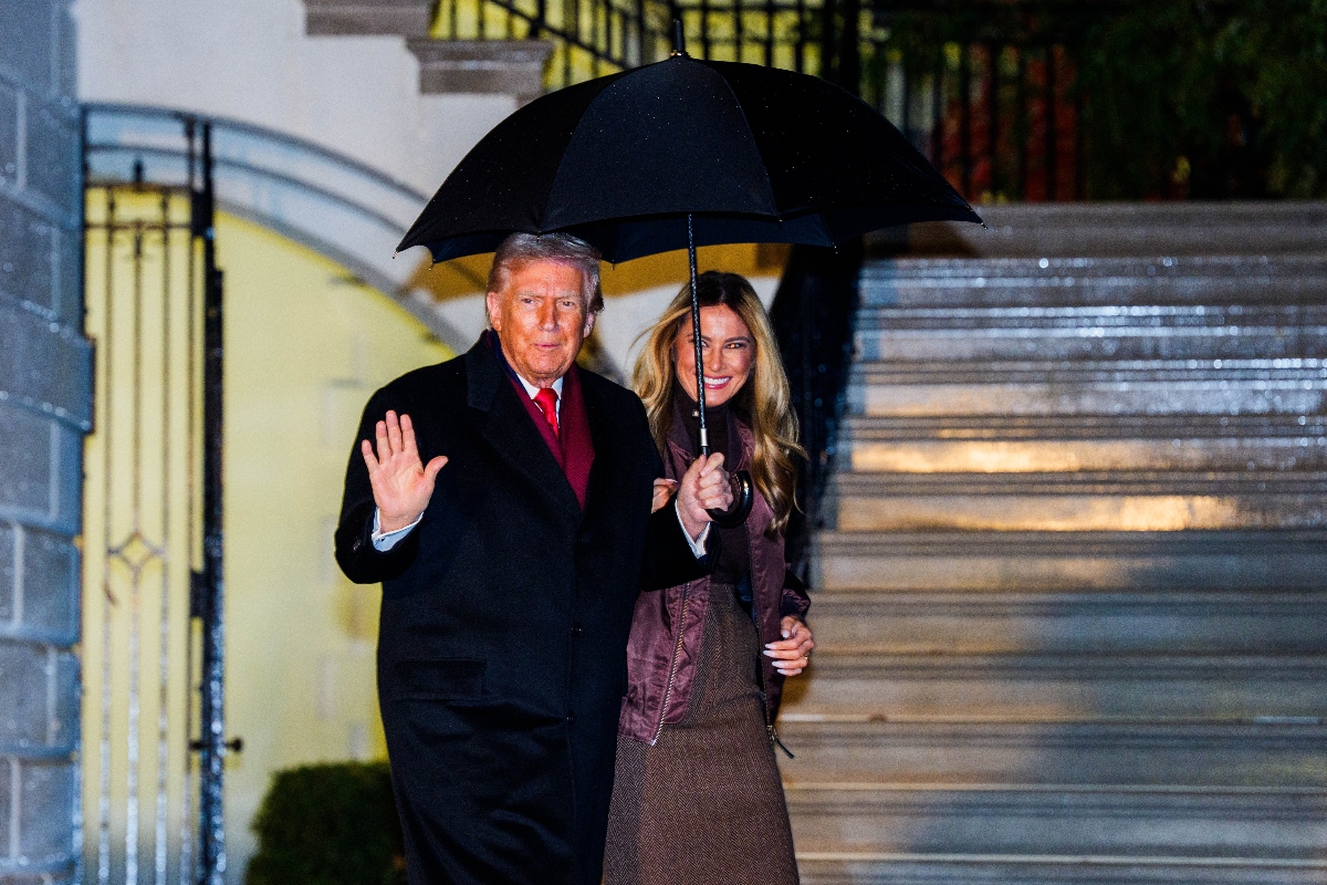 Trump pasa su primer Día de Gracias en Florida tras su regreso