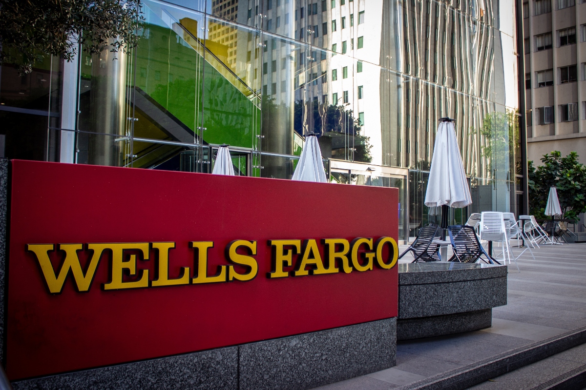Wells Fargo, mejores bancos para inmigrantes, mejores bancos en EEUU, mejores bancos, bancos para inmigrantes, QuéOnnda